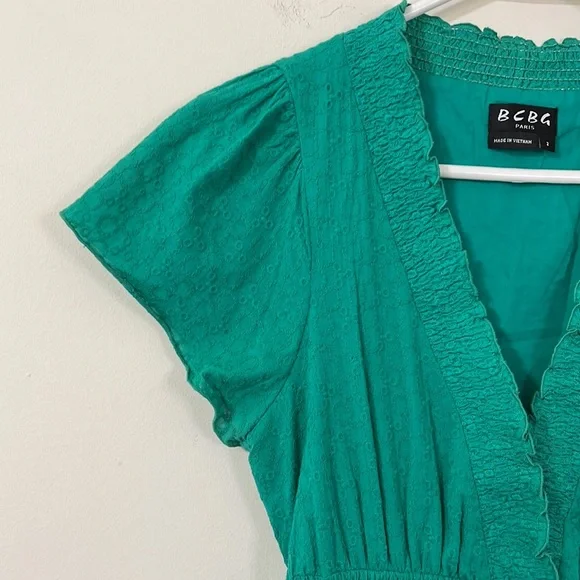 BCBG Paris Green V-Neck Cap Sleeve Tie Back Knee Length Dress 2 - Picture 5 of 11